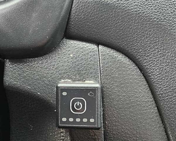 Чорний Міцубісі Аутлендер, об'ємом двигуна 2 л та пробігом 200 тис. км за 4700 $, фото 3 на Automoto.ua