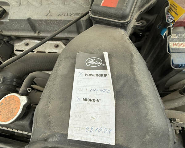 Міцубісі Аутлендер 2007 у Одесі на Automoto.ua Чорний Міцубісі Аутлендер, об'ємом двигуна 2.4 л та пробігом 201 тис. км за 7700 $, фото 80 на Automoto.ua