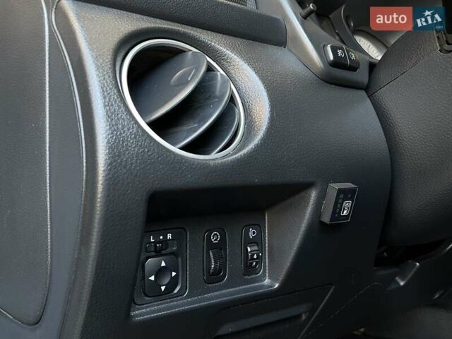 Черный Мицубиси Аутлендер, объемом двигателя 2 л и пробегом 270 тыс. км за 7199 $, фото 23 на Automoto.ua