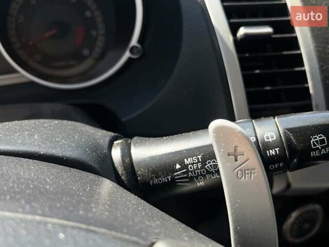 Чорний Міцубісі Аутлендер, об'ємом двигуна 3 л та пробігом 308 тис. км за 7600 $, фото 15 на Automoto.ua