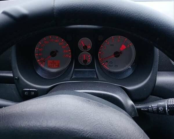 Черный Мицубиси Аутлендер, объемом двигателя 2 л и пробегом 209 тыс. км за 5700 $, фото 10 на Automoto.ua