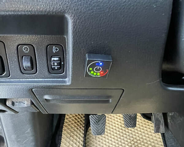 Чорний Міцубісі Аутлендер, об'ємом двигуна 2 л та пробігом 218 тис. км за 6300 $, фото 21 на Automoto.ua