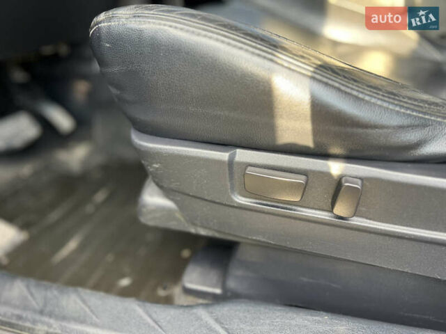 Чорний Міцубісі Аутлендер, об'ємом двигуна 2.4 л та пробігом 221 тис. км за 8700 $, фото 26 на Automoto.ua