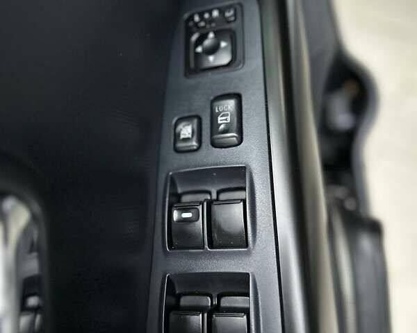 Черный Мицубиси Аутлендер, объемом двигателя 3 л и пробегом 248 тыс. км за 9800 $, фото 34 на Automoto.ua