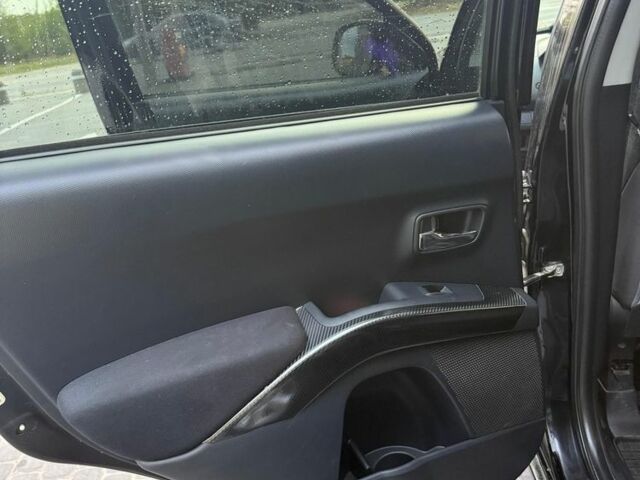 Черный Мицубиси Аутлендер, объемом двигателя 2.4 л и пробегом 369 тыс. км за 8500 $, фото 10 на Automoto.ua