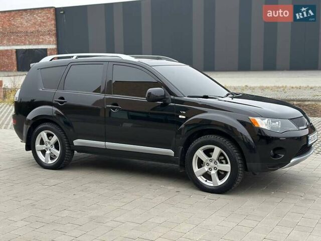 Черный Мицубиси Аутлендер, объемом двигателя 3 л и пробегом 248 тыс. км за 9800 $, фото 21 на Automoto.ua