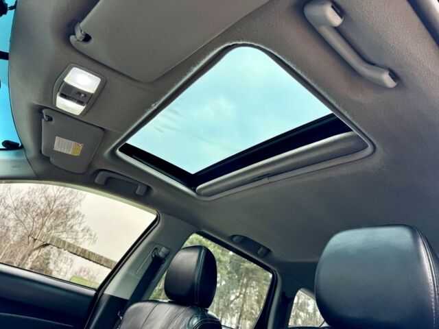 Чорний Міцубісі Аутлендер, об'ємом двигуна 2.4 л та пробігом 229 тис. км за 9790 $, фото 13 на Automoto.ua