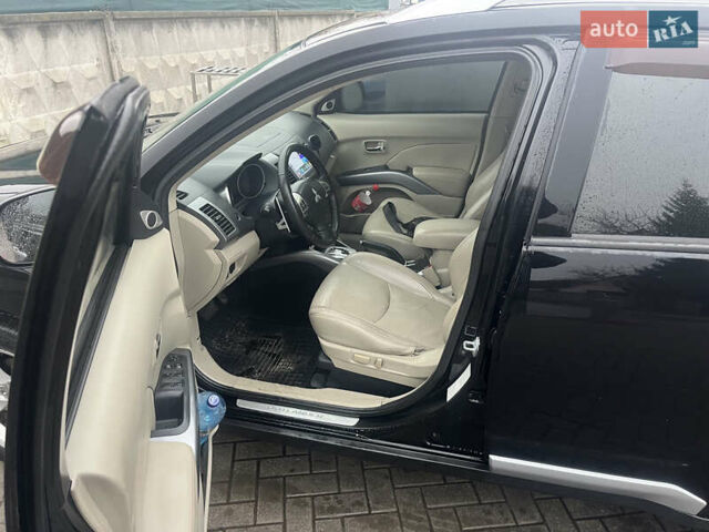 Чорний Міцубісі Аутлендер, об'ємом двигуна 3 л та пробігом 220 тис. км за 8300 $, фото 8 на Automoto.ua