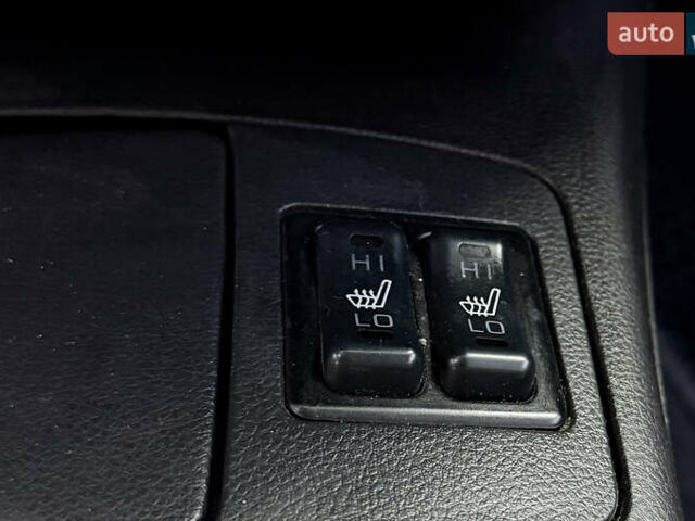 Черный Мицубиси Аутлендер, объемом двигателя 2.4 л и пробегом 245 тыс. км за 6500 $, фото 11 на Automoto.ua