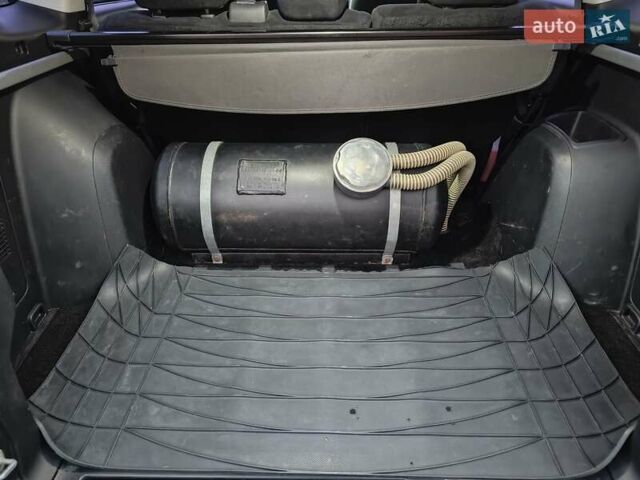 Черный Мицубиси Аутлендер, объемом двигателя 2.36 л и пробегом 192 тыс. км за 8800 $, фото 17 на Automoto.ua