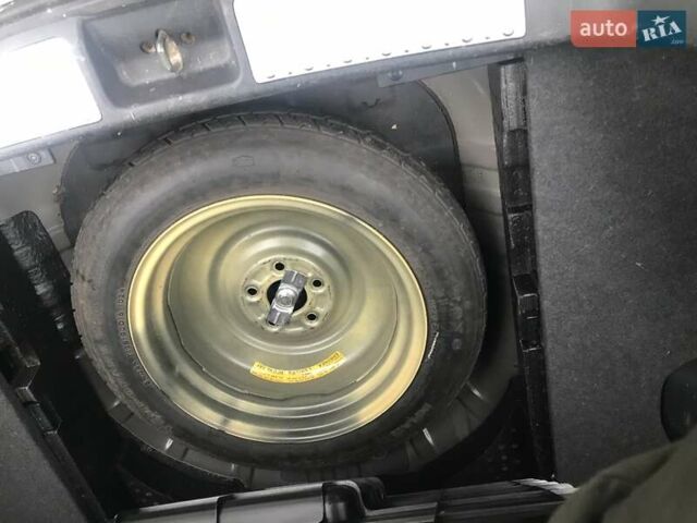 Чорний Міцубісі Аутлендер, об'ємом двигуна 2.38 л та пробігом 207 тис. км за 7000 $, фото 26 на Automoto.ua