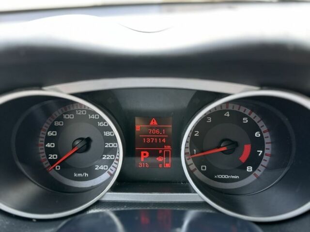 Чорний Міцубісі Аутлендер, об'ємом двигуна 2.4 л та пробігом 137 тис. км за 8700 $, фото 7 на Automoto.ua