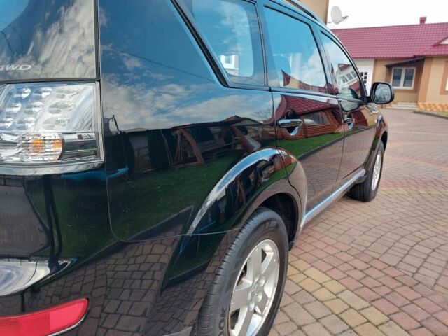 Черный Мицубиси Аутлендер, объемом двигателя 2 л и пробегом 249 тыс. км за 8750 $, фото 17 на Automoto.ua