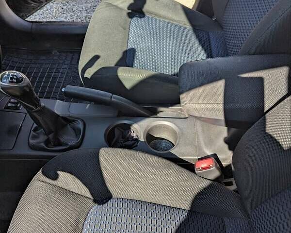 Черный Мицубиси Аутлендер, объемом двигателя 2 л и пробегом 189 тыс. км за 7100 $, фото 16 на Automoto.ua