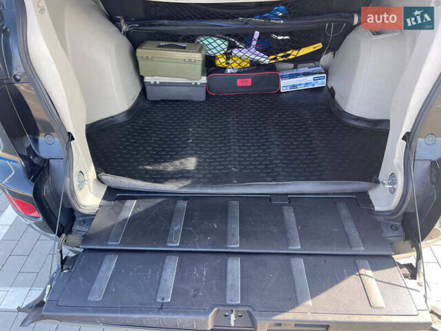 Чорний Міцубісі Аутлендер, об'ємом двигуна 2.4 л та пробігом 195 тис. км за 8600 $, фото 19 на Automoto.ua