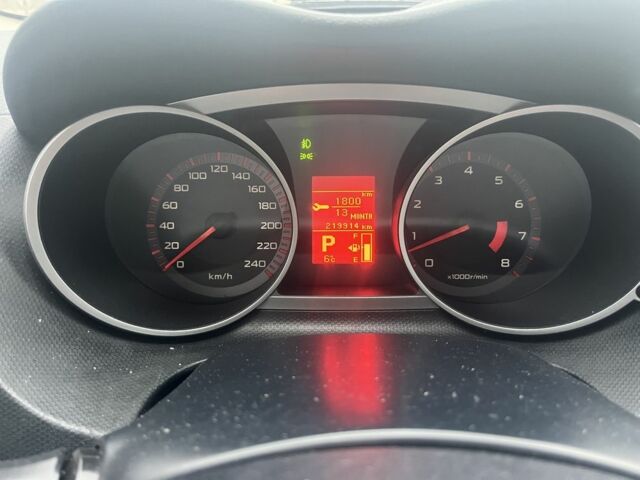 Чорний Міцубісі Аутлендер, об'ємом двигуна 3 л та пробігом 220 тис. км за 8300 $, фото 4 на Automoto.ua