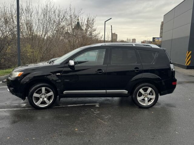 Міцубісі Аутлендер 2008 у Харкові на Automoto.ua Чорний Міцубісі Аутлендер, об'ємом двигуна 2 л та пробігом 320 тис. км за 5946 $, фото 2 на Automoto.ua