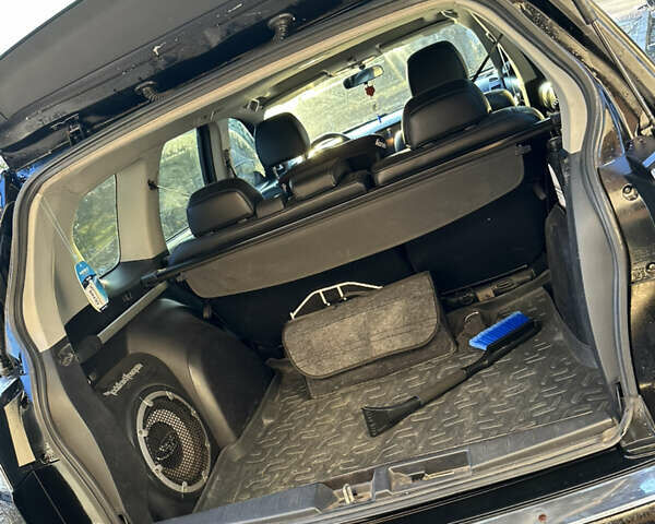 Черный Мицубиси Аутлендер, объемом двигателя 2.36 л и пробегом 253 тыс. км за 9600 $, фото 11 на Automoto.ua