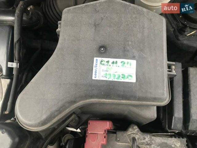 Чорний Міцубісі Аутлендер, об'ємом двигуна 2.38 л та пробігом 207 тис. км за 7000 $, фото 35 на Automoto.ua