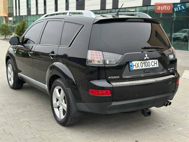 Черный Мицубиси Аутлендер, объемом двигателя 3 л и пробегом 248 тыс. км за 9800 $, фото 15 на Automoto.ua
