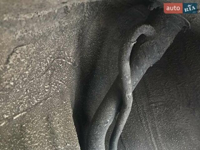 Чорний Міцубісі Аутлендер, об'ємом двигуна 2.38 л та пробігом 207 тис. км за 7000 $, фото 10 на Automoto.ua