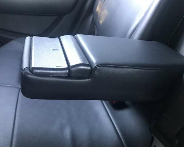 Чорний Міцубісі Аутлендер, об'ємом двигуна 2.38 л та пробігом 207 тис. км за 7000 $, фото 63 на Automoto.ua