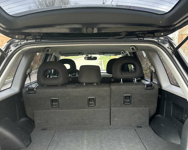 Чорний Міцубісі Аутлендер, об'ємом двигуна 2 л та пробігом 118 тис. км за 8100 $, фото 18 на Automoto.ua