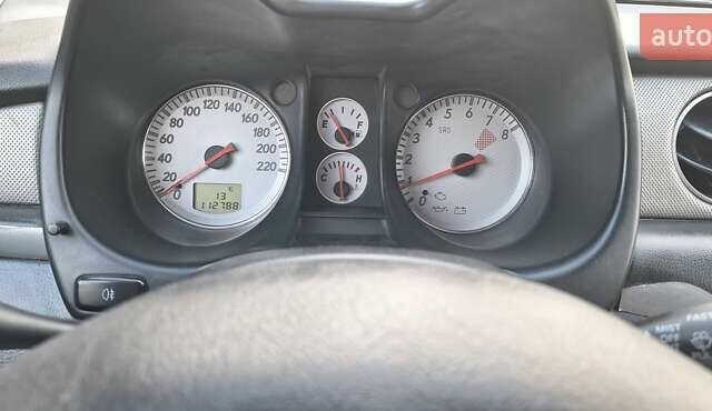 Міцубісі Аутлендер 2008 у Галиче на Automoto.ua Чорний Міцубісі Аутлендер, об'ємом двигуна 2 л та пробігом 112 тис. км за 7350 $, фото 7 на Automoto.ua