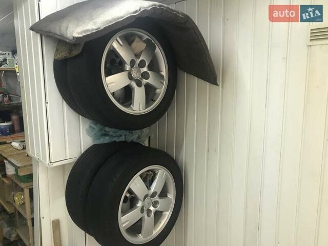 Чорний Міцубісі Аутлендер, об'ємом двигуна 2.38 л та пробігом 207 тис. км за 7000 $, фото 39 на Automoto.ua