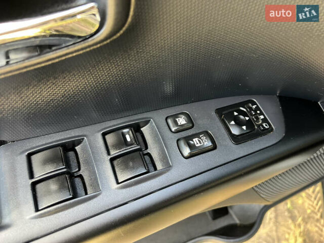 Чорний Міцубісі Аутлендер, об'ємом двигуна 2.4 л та пробігом 221 тис. км за 8700 $, фото 25 на Automoto.ua