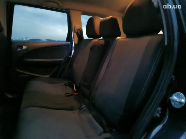 Черный Мицубиси Аутлендер, объемом двигателя 2 л и пробегом 271 тыс. км за 6940 $, фото 32 на Automoto.ua
