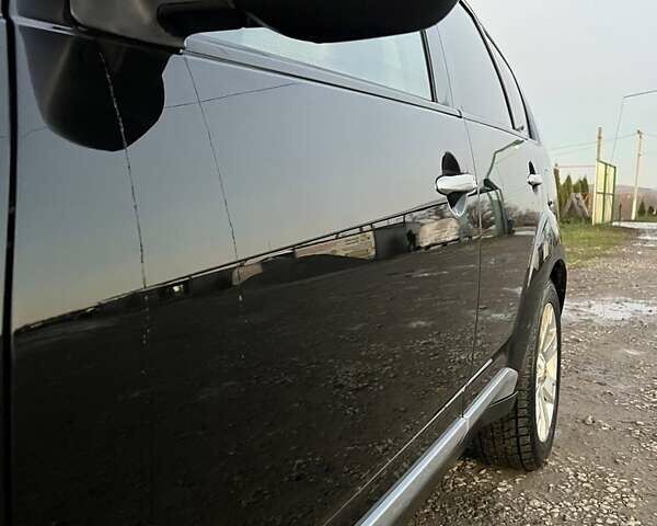 Черный Мицубиси Аутлендер, объемом двигателя 2.2 л и пробегом 310 тыс. км за 9700 $, фото 10 на Automoto.ua