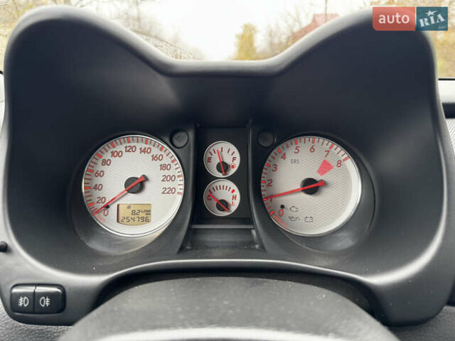 Чорний Міцубісі Аутлендер, об'ємом двигуна 2 л та пробігом 254 тис. км за 7499 $, фото 14 на Automoto.ua