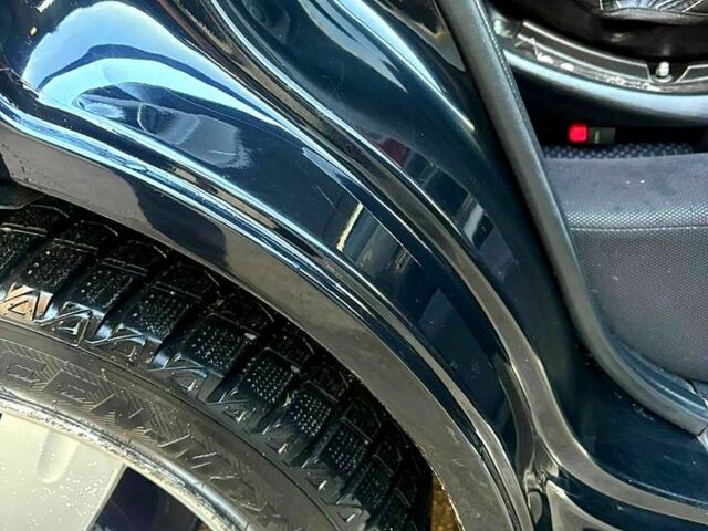 Черный Мицубиси Аутлендер, объемом двигателя 2.4 л и пробегом 231 тыс. км за 8500 $, фото 9 на Automoto.ua