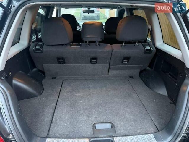 Черный Мицубиси Аутлендер, объемом двигателя 2 л и пробегом 232 тыс. км за 7000 $, фото 8 на Automoto.ua