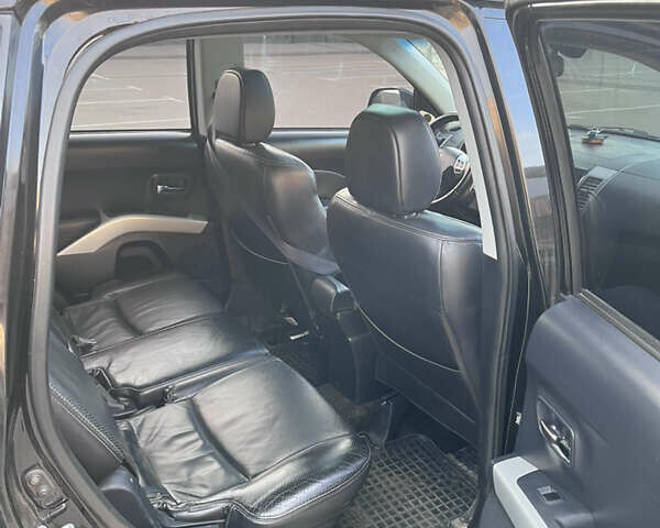 Черный Мицубиси Аутлендер, объемом двигателя 2.4 л и пробегом 237 тыс. км за 5000 $, фото 14 на Automoto.ua