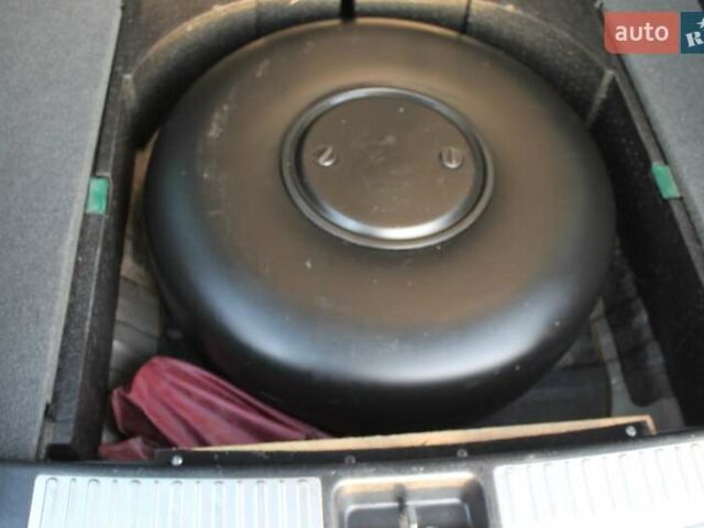 Черный Мицубиси Аутлендер, объемом двигателя 2 л и пробегом 189 тыс. км за 7200 $, фото 63 на Automoto.ua