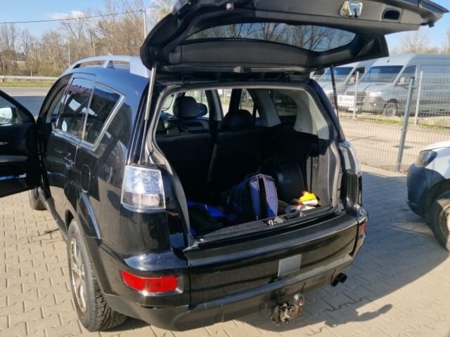 Чорний Міцубісі Аутлендер, об'ємом двигуна 2 л та пробігом 310 тис. км за 9800 $, фото 3 на Automoto.ua