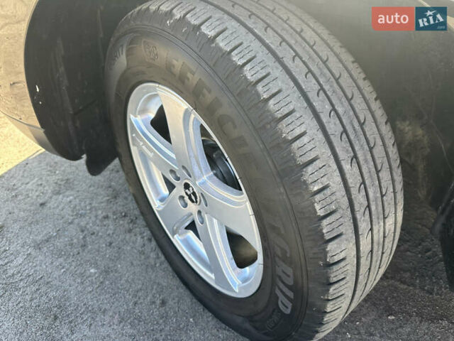 Черный Мицубиси Аутлендер, объемом двигателя 2 л и пробегом 240 тыс. км за 10999 $, фото 20 на Automoto.ua