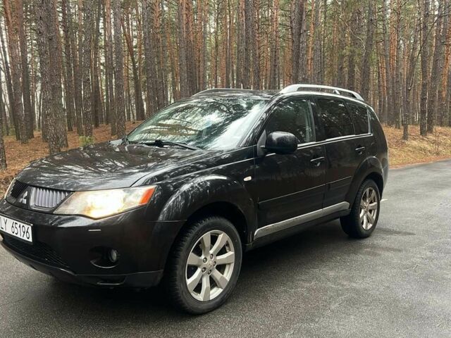 Черный Мицубиси Аутлендер, объемом двигателя 2 л и пробегом 280 тыс. км за 4500 $, фото 6 на Automoto.ua