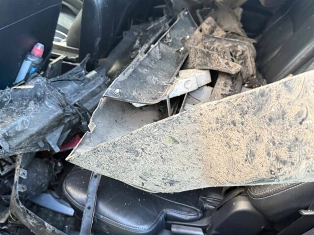 Чорний Міцубісі Аутлендер, об'ємом двигуна 3 л та пробігом 190 тис. км за 3500 $, фото 6 на Automoto.ua