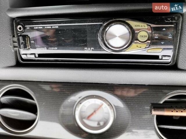 Чорний Міцубісі Аутлендер, об'ємом двигуна 2.38 л та пробігом 149 тис. км за 8800 $, фото 15 на Automoto.ua