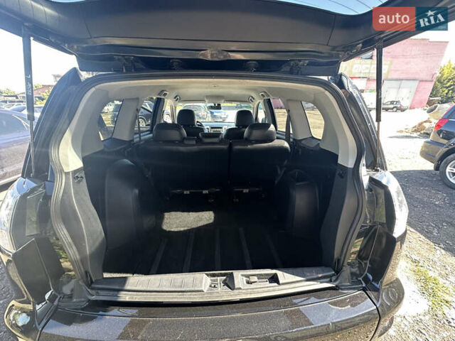 Черный Мицубиси Аутлендер, объемом двигателя 2 л и пробегом 240 тыс. км за 10999 $, фото 25 на Automoto.ua