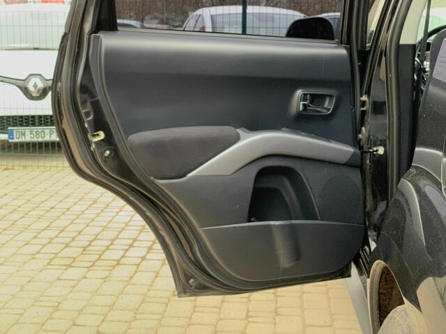 Черный Мицубиси Аутлендер, объемом двигателя 2.4 л и пробегом 175 тыс. км за 10499 $, фото 11 на Automoto.ua