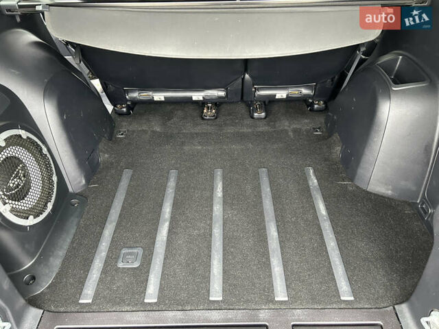 Черный Мицубиси Аутлендер, объемом двигателя 3 л и пробегом 77 тыс. км за 11800 $, фото 15 на Automoto.ua