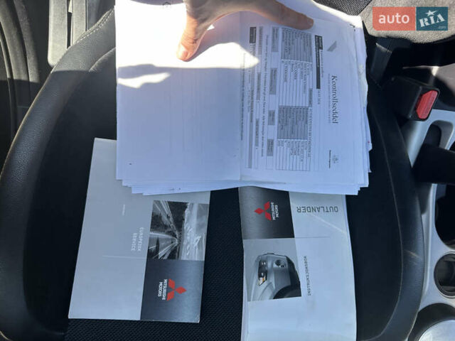 Черный Мицубиси Аутлендер, объемом двигателя 2 л и пробегом 240 тыс. км за 10999 $, фото 41 на Automoto.ua