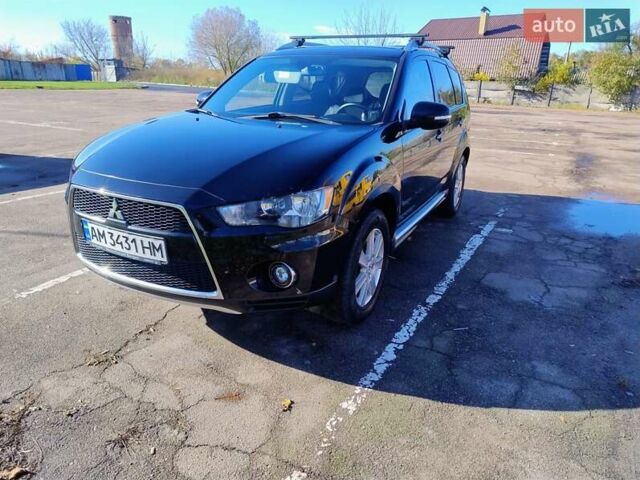 Міцубісі Аутлендер 2009 у Житомирі на Automoto.ua Чорний Міцубісі Аутлендер, об'ємом двигуна 2 л та пробігом 251 тис. км за 8400 $, фото 6 на Automoto.ua