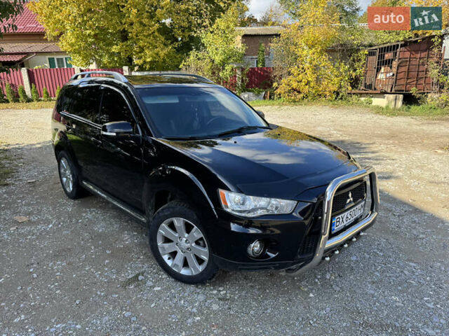 Чорний Міцубісі Аутлендер, об'ємом двигуна 2 л та пробігом 258 тис. км за 8699 $, фото 3 на Automoto.ua