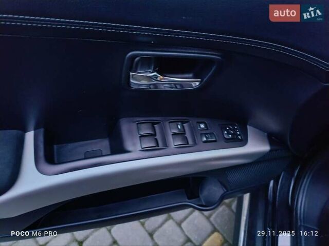 Черный Мицубиси Аутлендер, объемом двигателя 2.2 л и пробегом 225 тыс. км за 11500 $, фото 16 на Automoto.ua