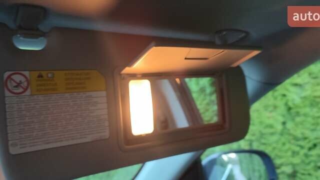 Черный Мицубиси Аутлендер, объемом двигателя 2 л и пробегом 210 тыс. км за 10600 $, фото 25 на Automoto.ua